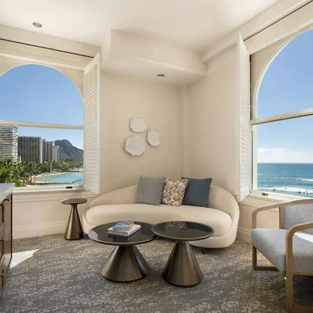Moana Surfrider, A Westin Resort & Spa, Waikiki Beach-3