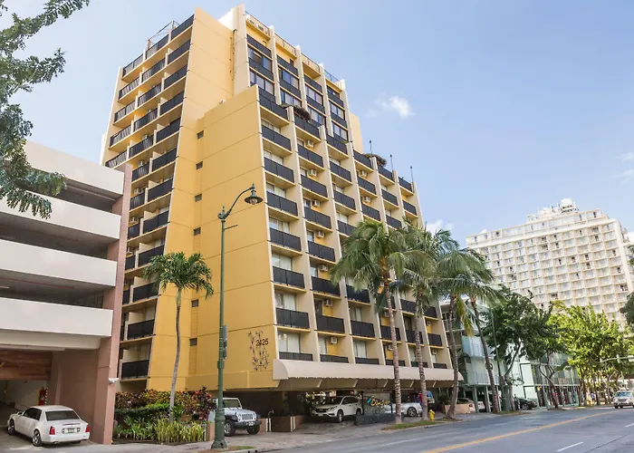 Castle Bamboo Waikiki Hotel