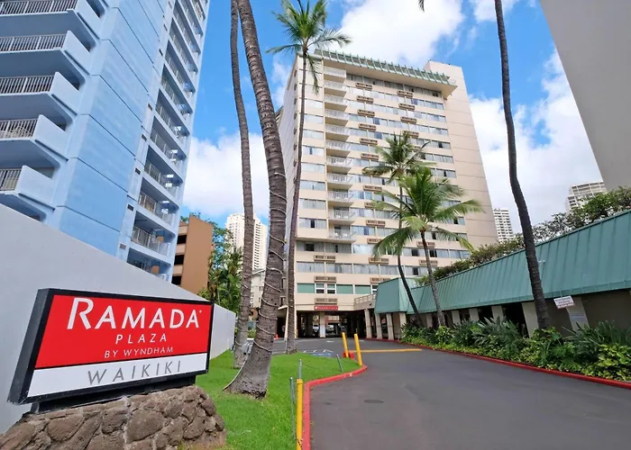 3 star hotels Ramada Plaza By Wyndham Waikiki